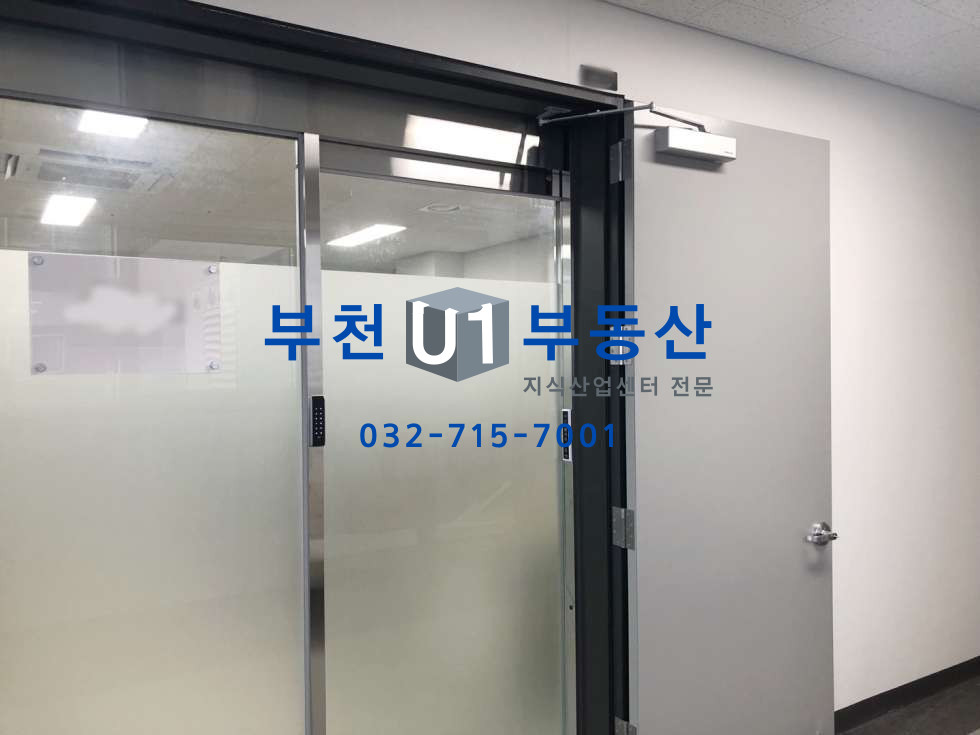 경기 부천원미구 원미동 39-1 전용28평 , 컨디션 좋은 호실, 코너호실, 룸2개, 자동문, 냉난방기 월세 매물번호 10350 사진 2